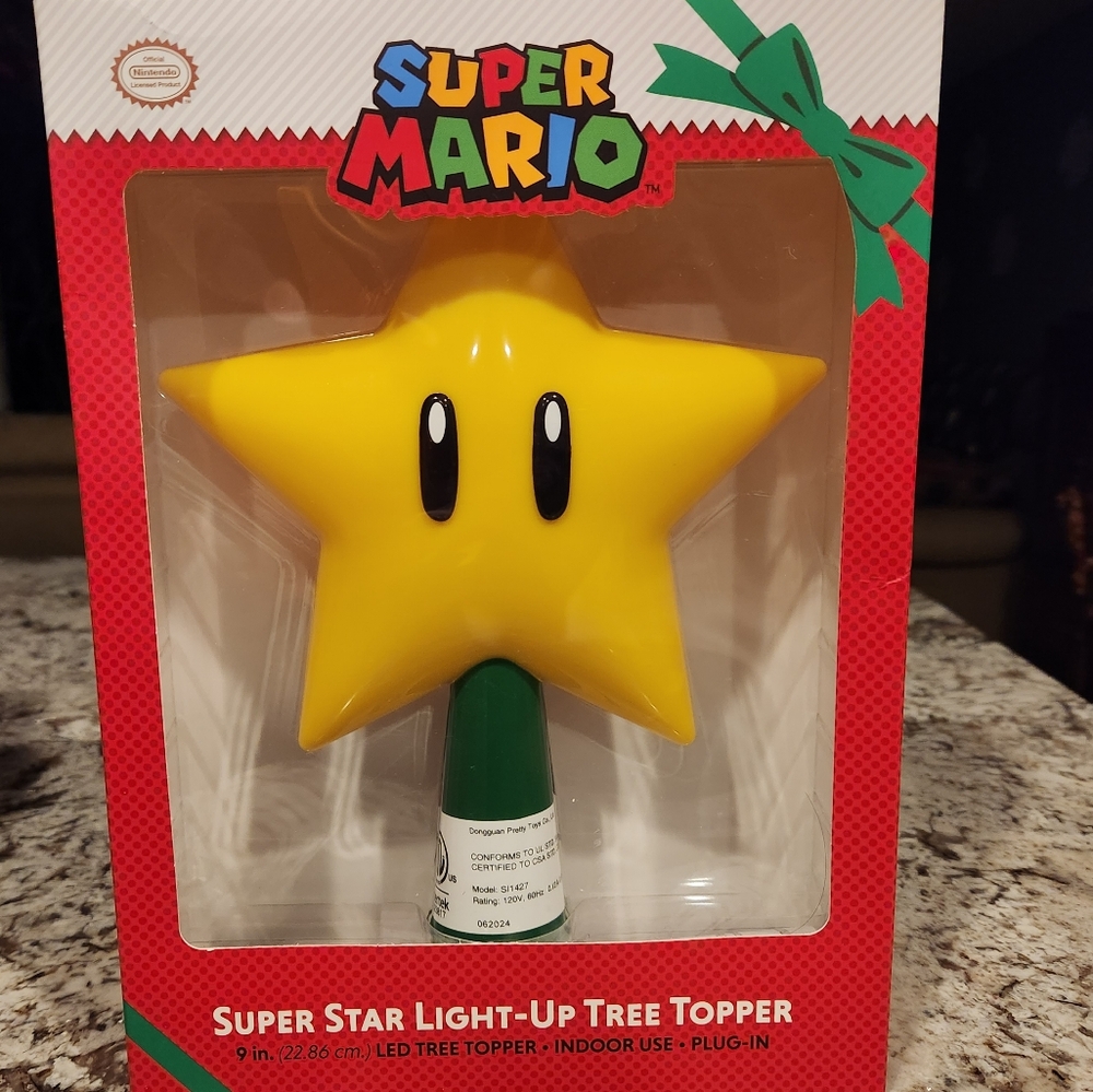NWT SUPER MARIO BROTHERS SUPER STAR ELECTRIC CHRISTMAS TREE TOPPER ⭐️ - Picture 2 of 4